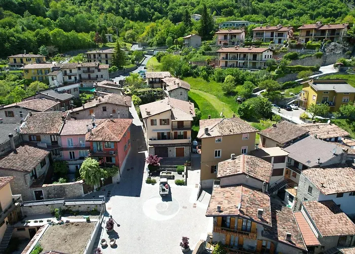 Alle Fontane Daire Tignale